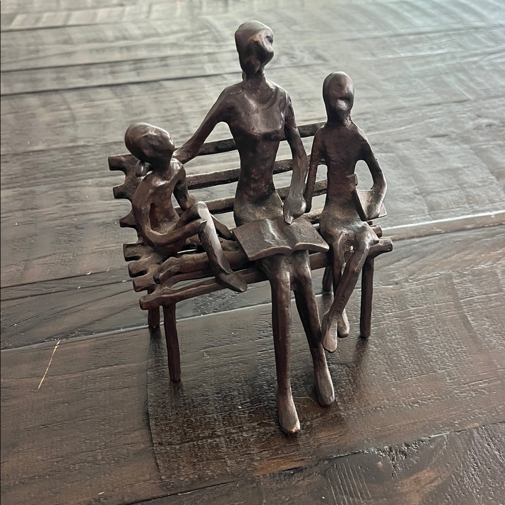 Zylstran Handmade Figurine/Sculpture ~ Mother & Children Sculpture NWOT - Picture 2 of 9
